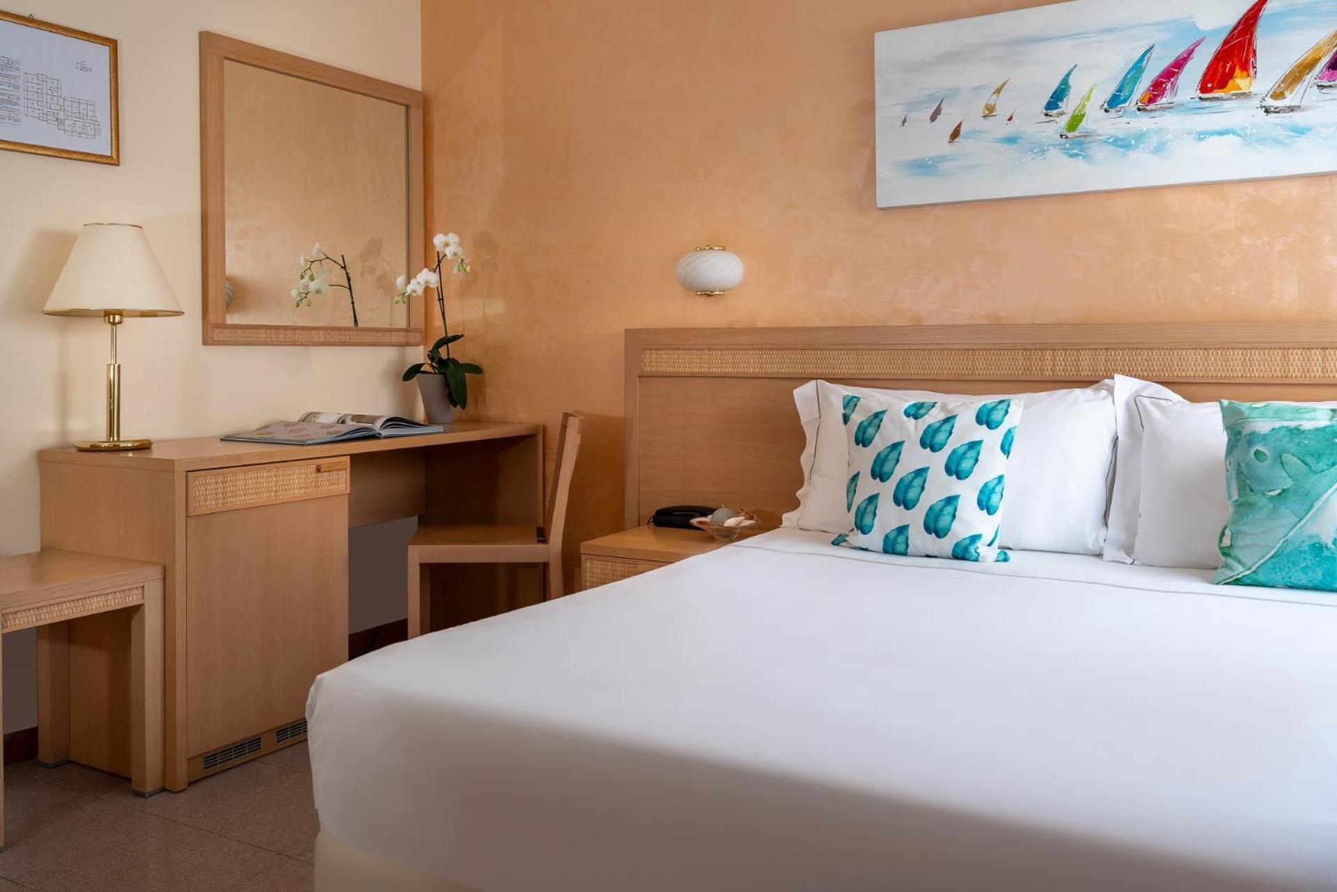 Corallo Wellness Hotel Diano Marina Exterior photo